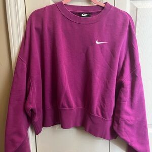Nike Women's Magenta Sweatshirt